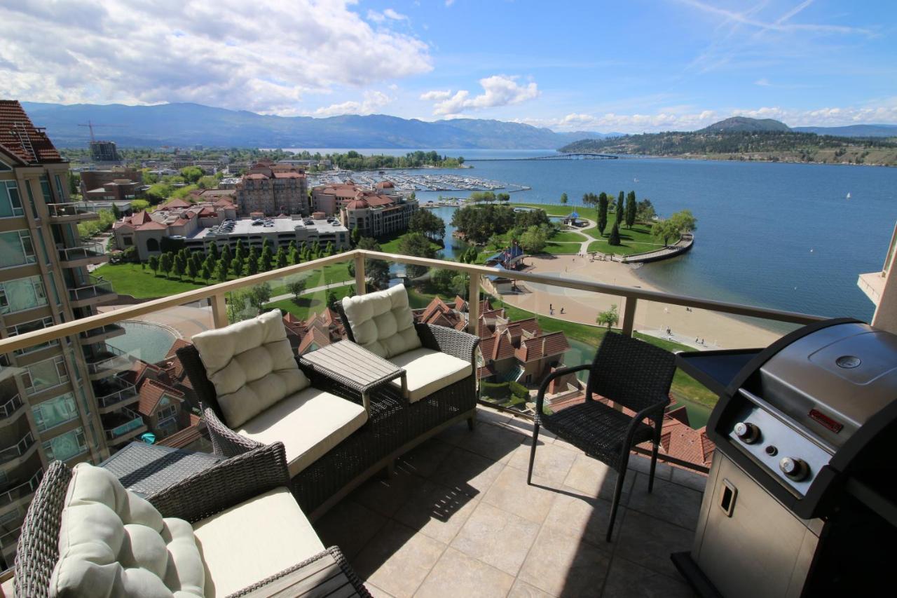 Sunset Waterfront Resort By Discover Kelowna Resort Accommodations Esterno foto